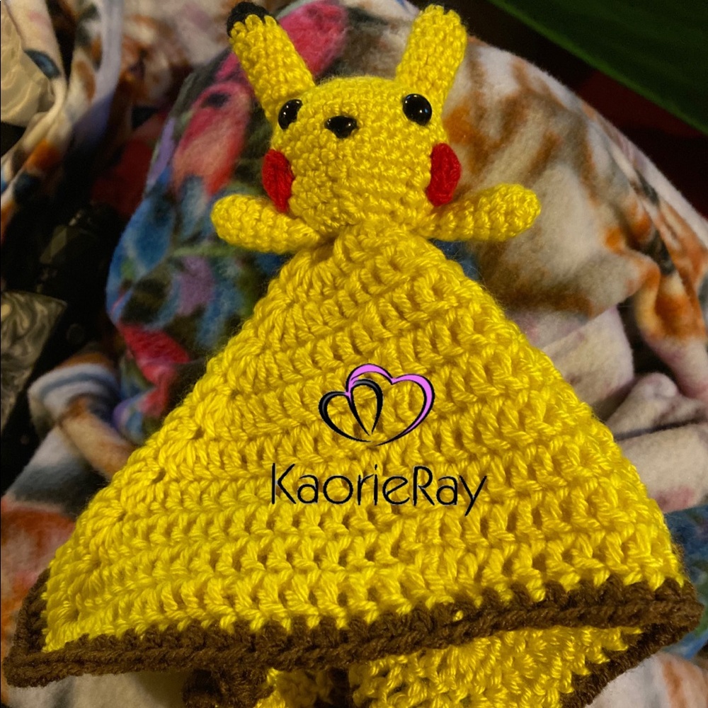 Pikachu  lovey